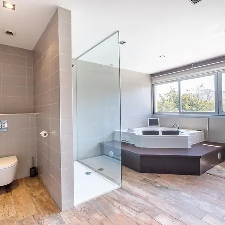 Gorgeous Private Modern With Swimming Pool * Cannes