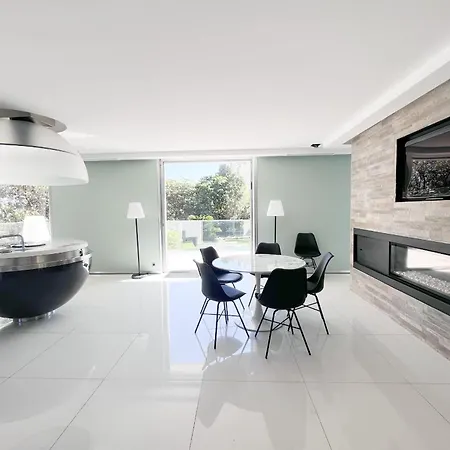 Villa Gorgeous Private Modern With Swimming Pool *